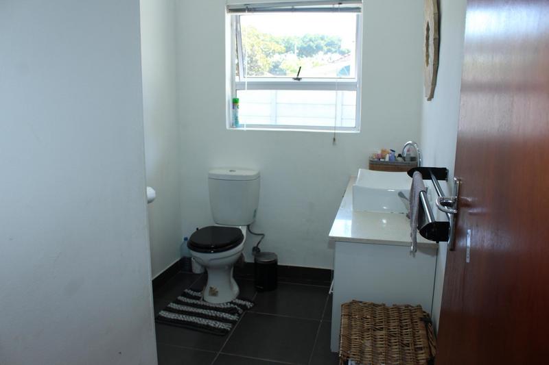 7 Bedroom Property for Sale in Vasco Estate Western Cape